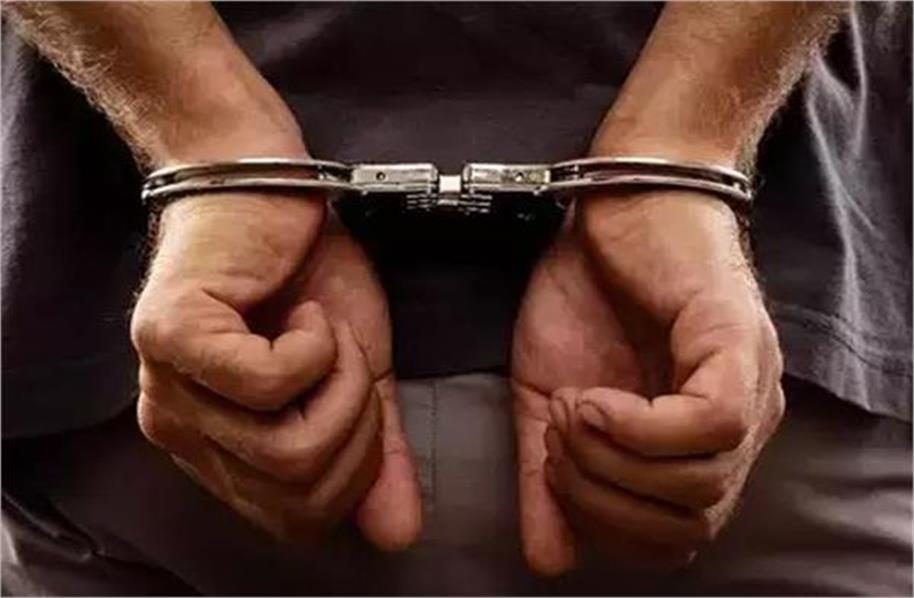 तरनतारन में डेढ़ किलो हेरोइन के साथ तस्कर गिरफ्तार, अंतरराष्ट्रीय बाजार में कीमत 7.5 करोड़ रुपये