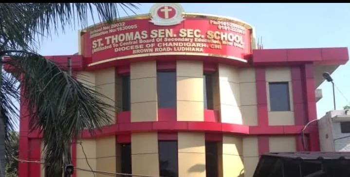 सेंट थॉमस स्कूल में स्टाफ के साथ दुर्व्यवहार पर भड़का रोष