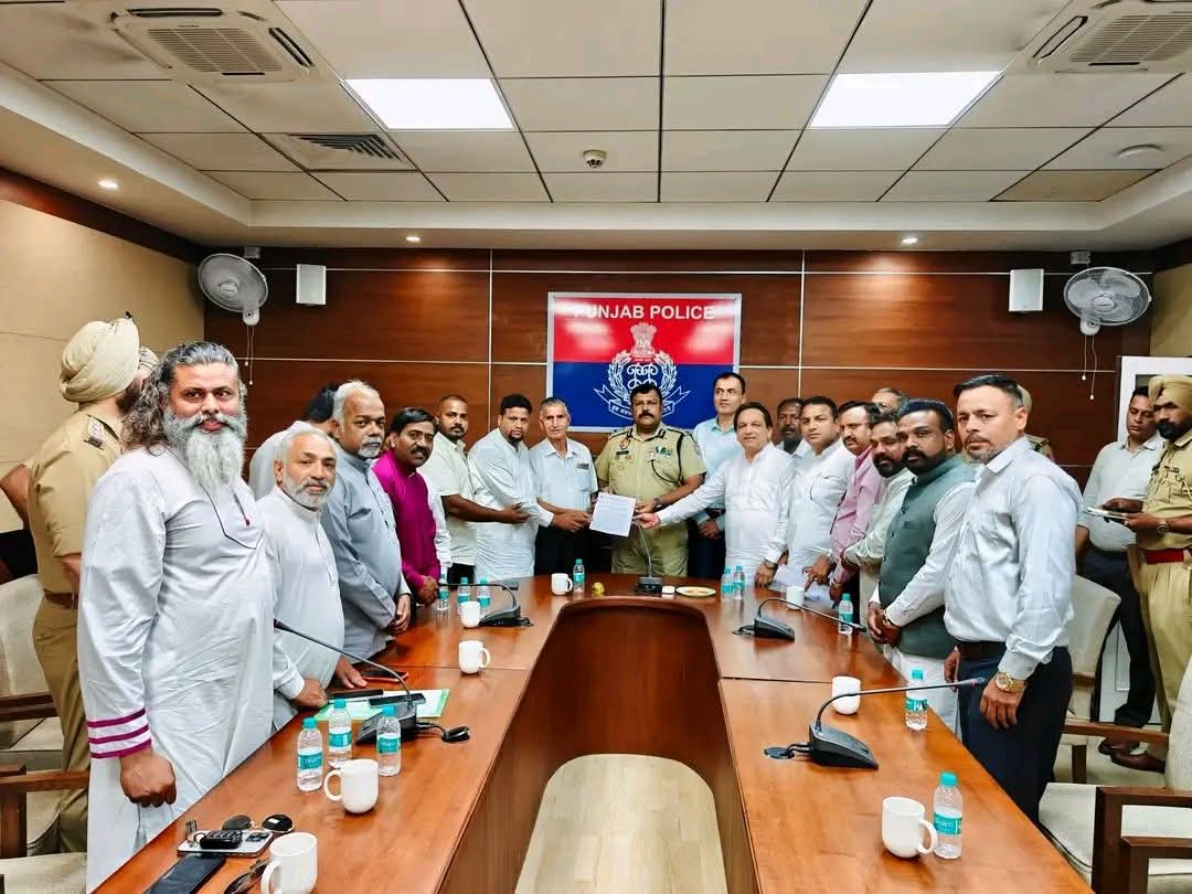 मिठ्ठू बस्ती की घटना को लेकर ‘मसीही संघर्ष मोर्चा’ ने डीजीपी को सौंपा संयुक्त मांग-पत्र