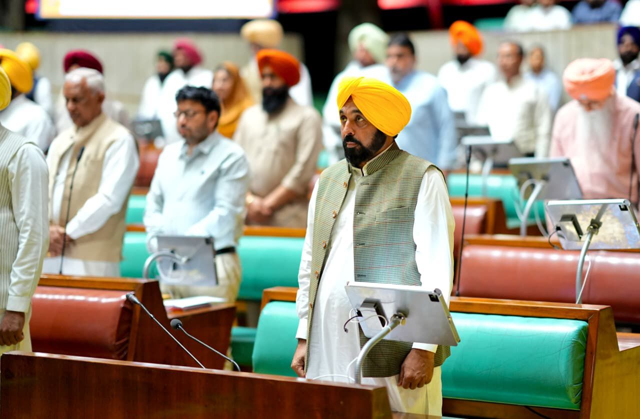 भगवंत मान सरकार का ऐतिहासिक फैसला; बेअदबी के लिए उम्र कैद की सजा