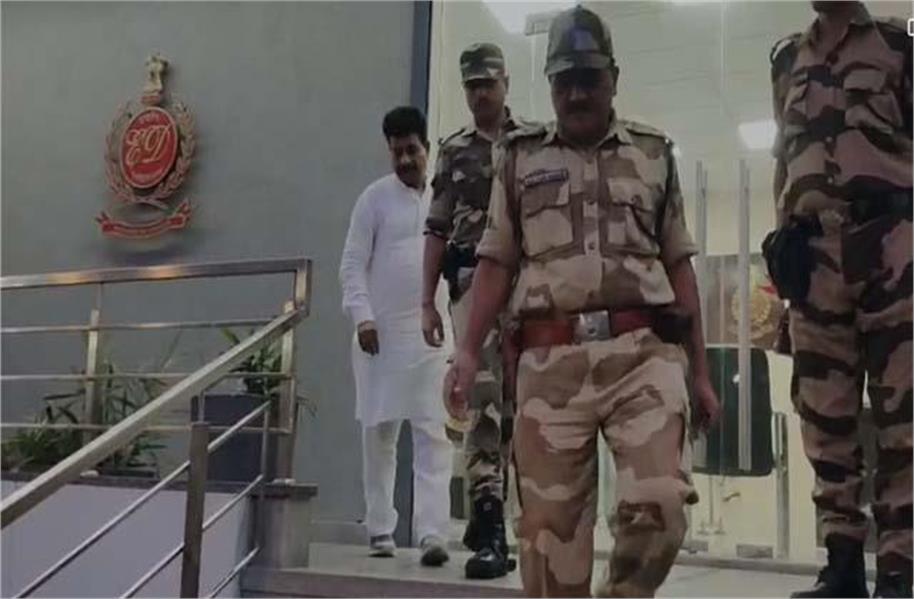 ईडी दफ्तर में विधायक रमन अरोड़ा से साढ़े आठ घंटे पूछताछ, दस्तावेजों के साथ पहुंचे थे जांच में शामिल होने