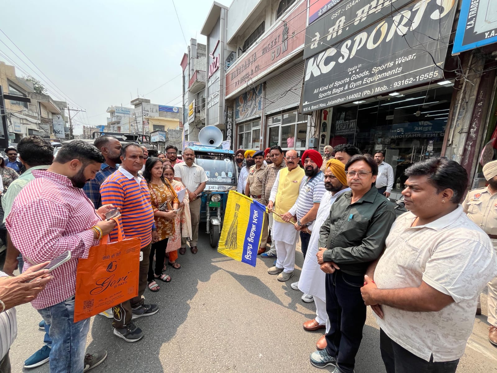 कैबिनेट मंत्री मोहिंदर भगत द्वारा नशों के खिलाफ जागरूकता वाहन रवाना   कहा, पंजाब सरकार की ‘युद्ध नशों विरुद्ध’ मुहिम बनी जन आंदोलन