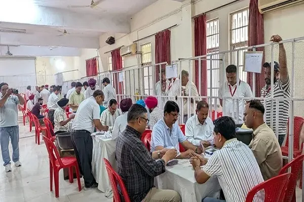 पंजाब निकाय चुनाव 2026: मतगणना जारी, AAP सबसे आगे, सुरक्षा के कड़े इंतज़ाम