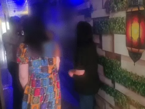 लुधियाना में 3 स्पा सेंटरों पर पुलिस की रेड, 6 थाई युवतियां और मैनेजर गिरफ्तार