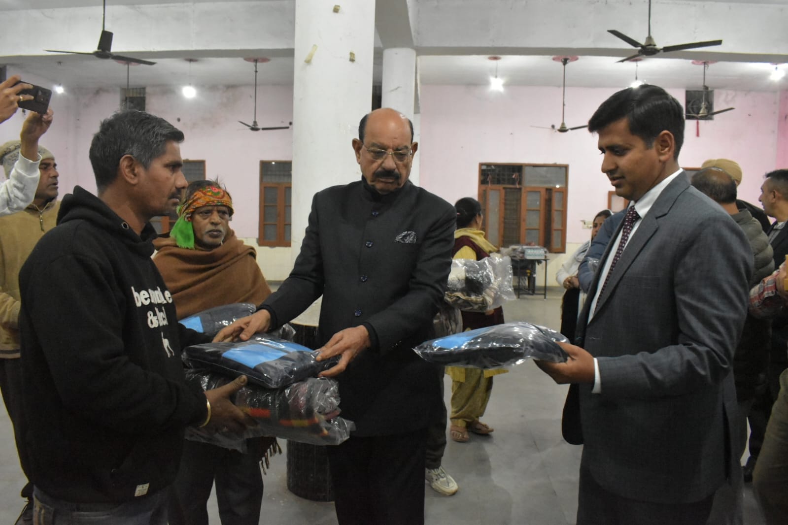 You are currently viewing जरूरतमंद व्यक्तियों की मदद करना मानवता की सबसे बड़ी सेवा: मोहिंदर भगत